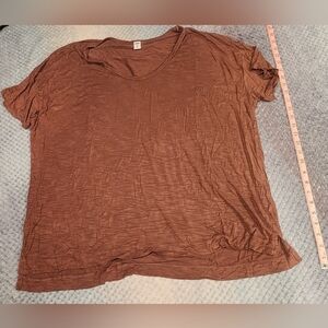 OLD NAVY - Light Brown Womens Light and Air-y Stretchy Top/T - Shirt